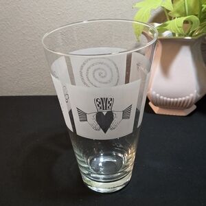 Elegant Eamon Frosted Design Claddagh Glass Vase.